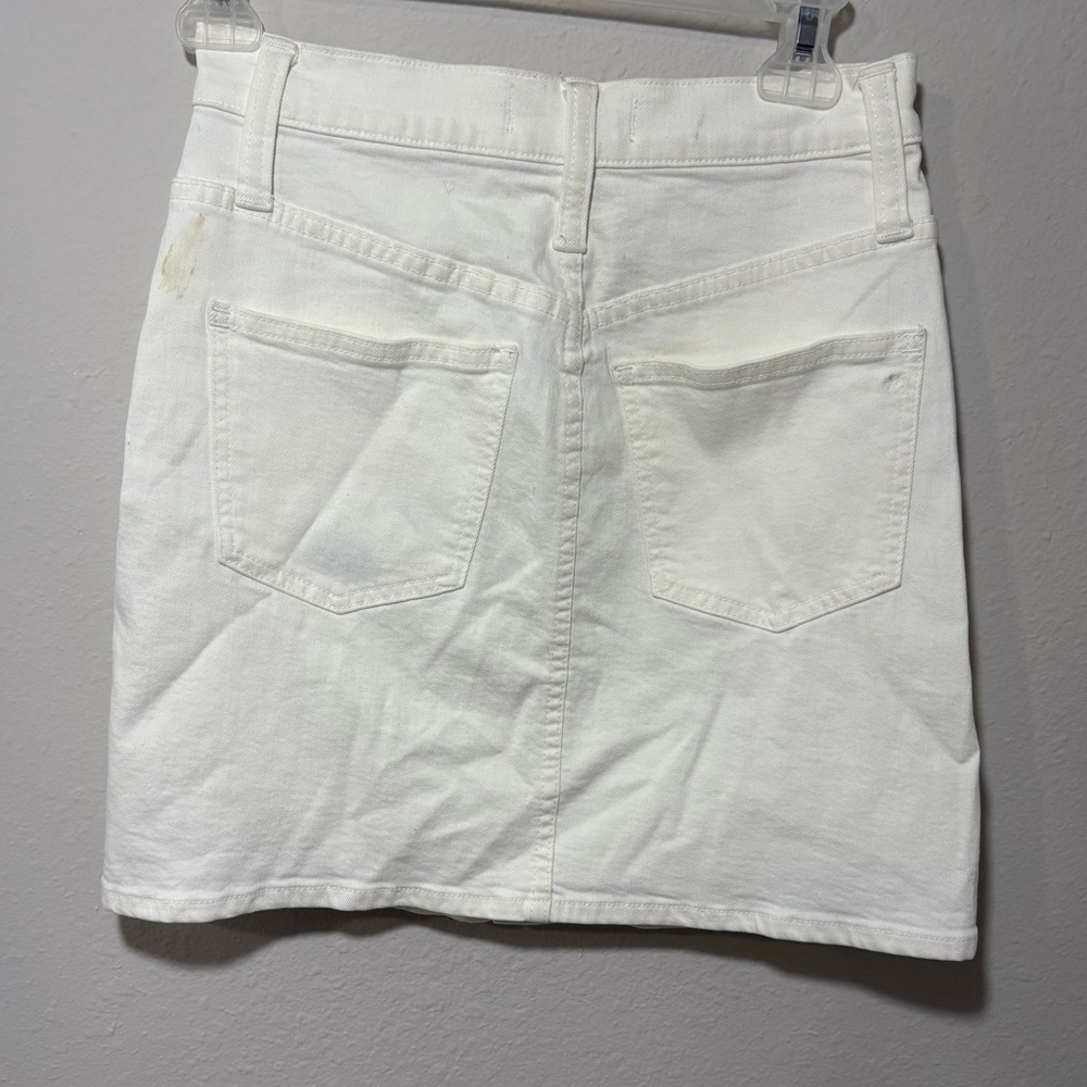 Madewell White Denim Button-Front Mini Skirt | Size 2 - Picture 6 of 10